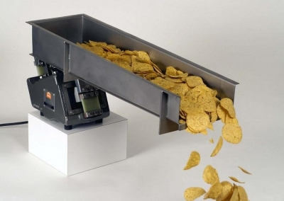 電磁振動(dòng)給料機(jī) 電磁振動(dòng)給料機(jī)