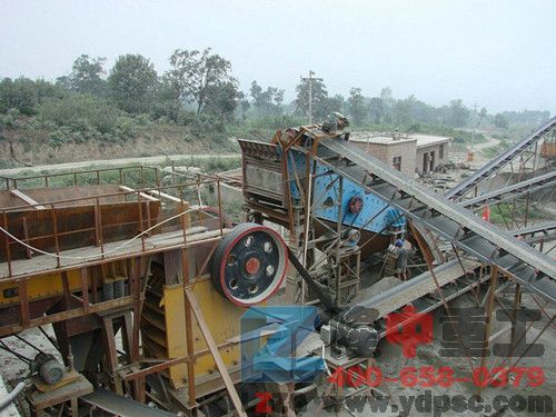 振動(dòng)篩 振動(dòng)篩